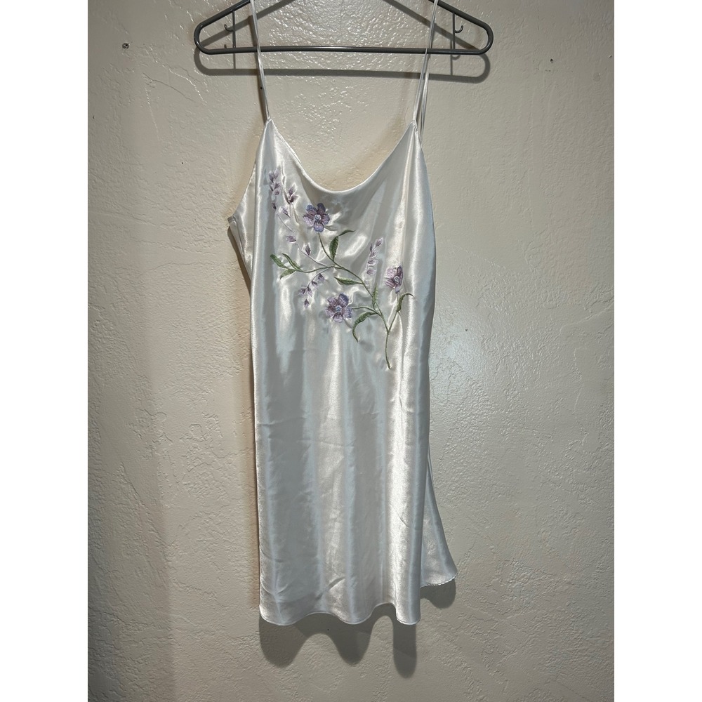 Private Luxuries White Satin Floral‎ Embroidered Chemise Nightgown Cowl Neck M